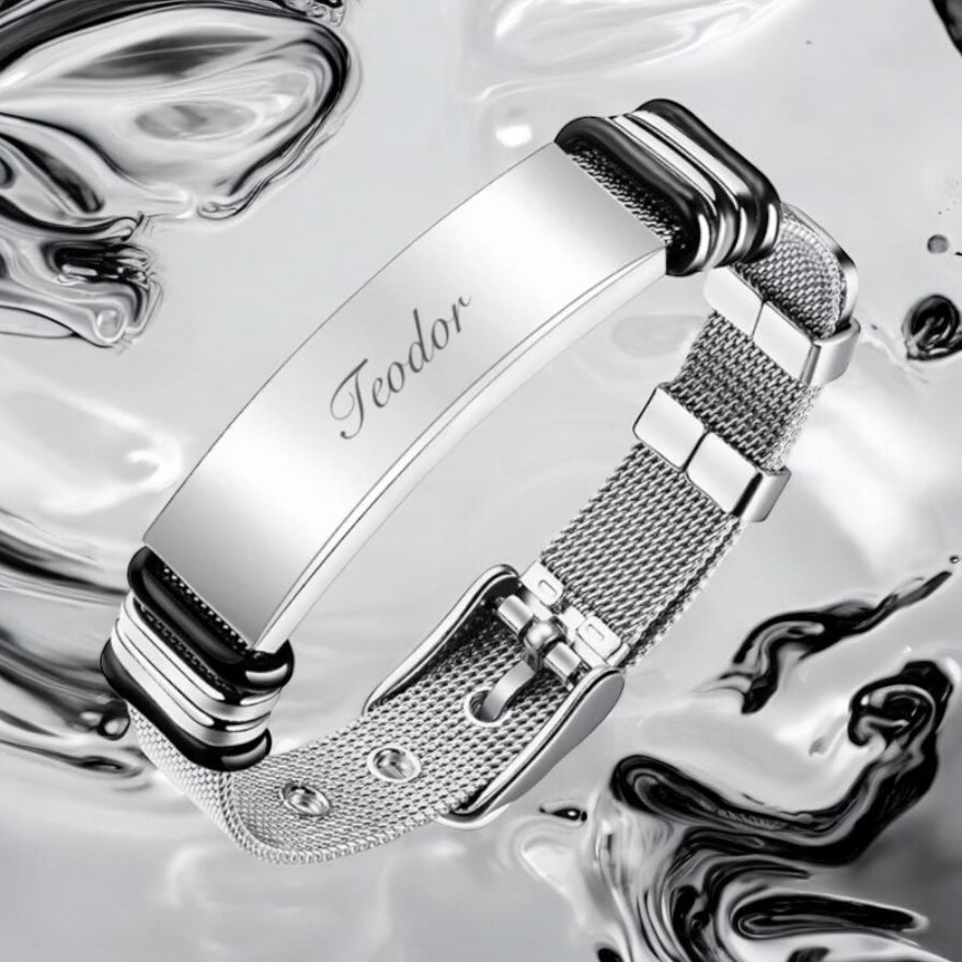 сребриста мъжка гривна с гравирано име подарък