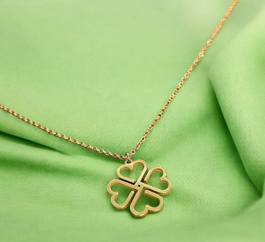 колие с детелина подарък