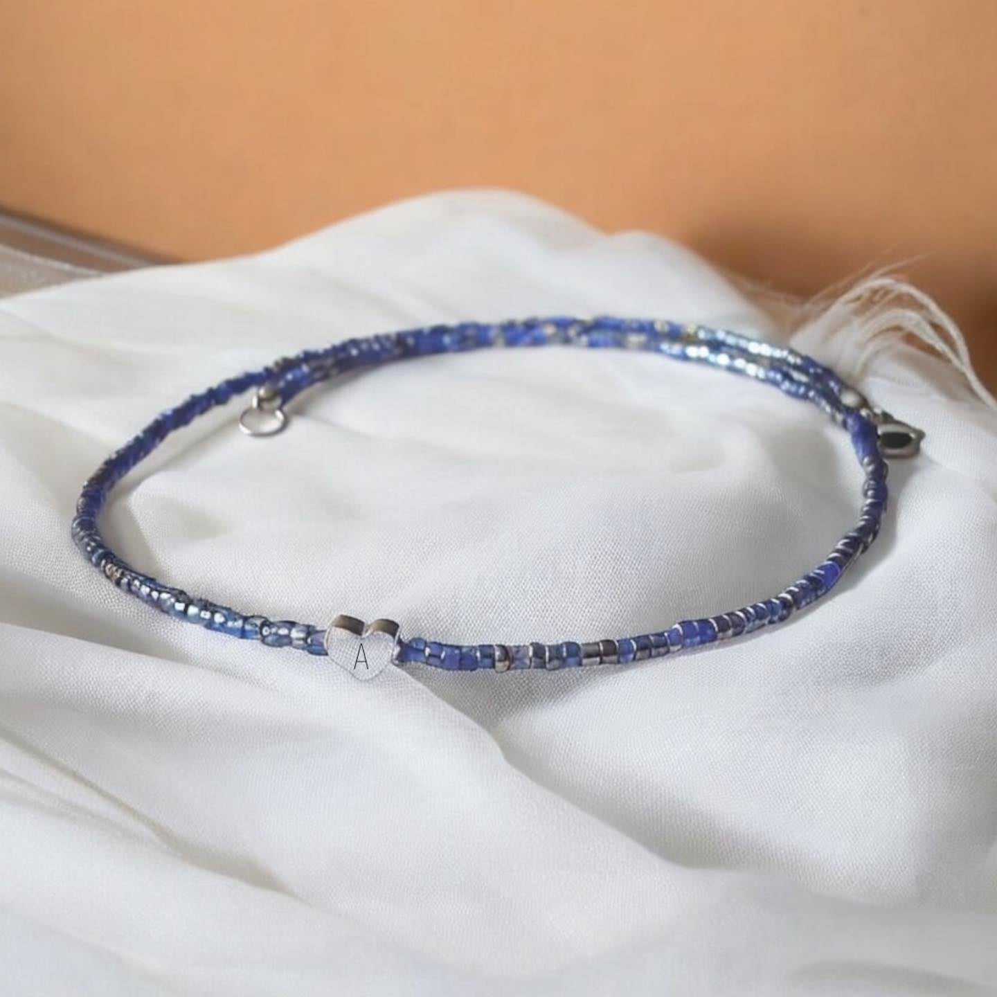 Колие по врата със сърце и мъниста Миюки с буква подарък