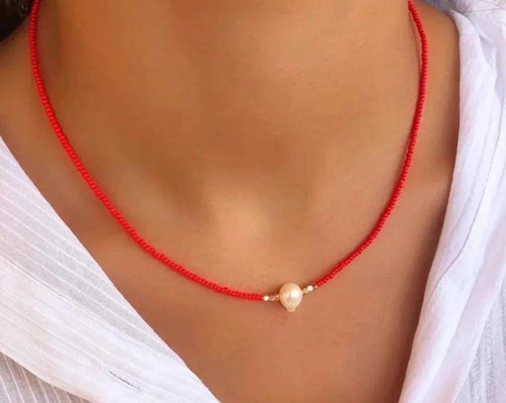 Колие с перла и мъниста подарък